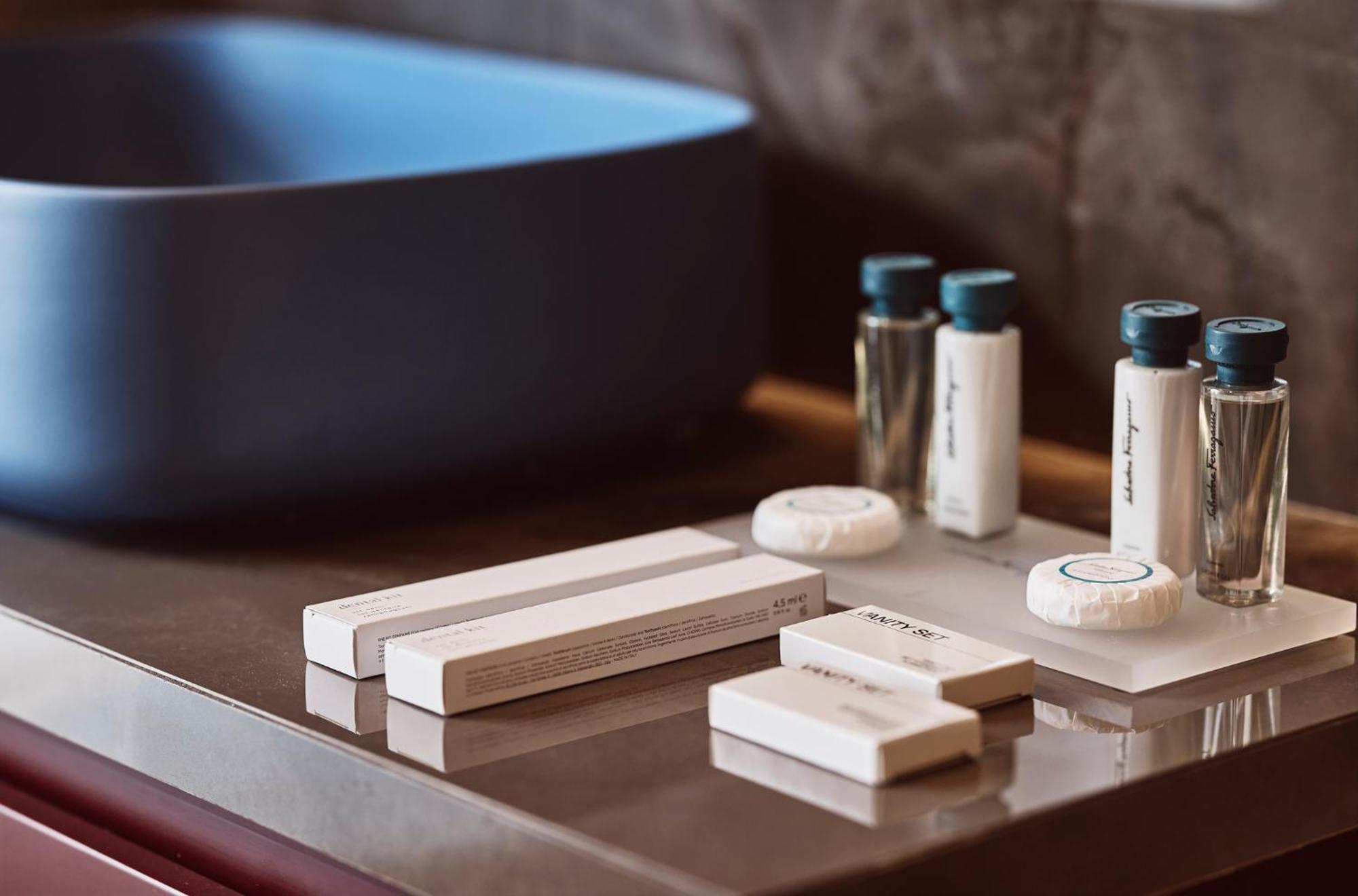 Cama Luxury Suites Athén Kültér fotó